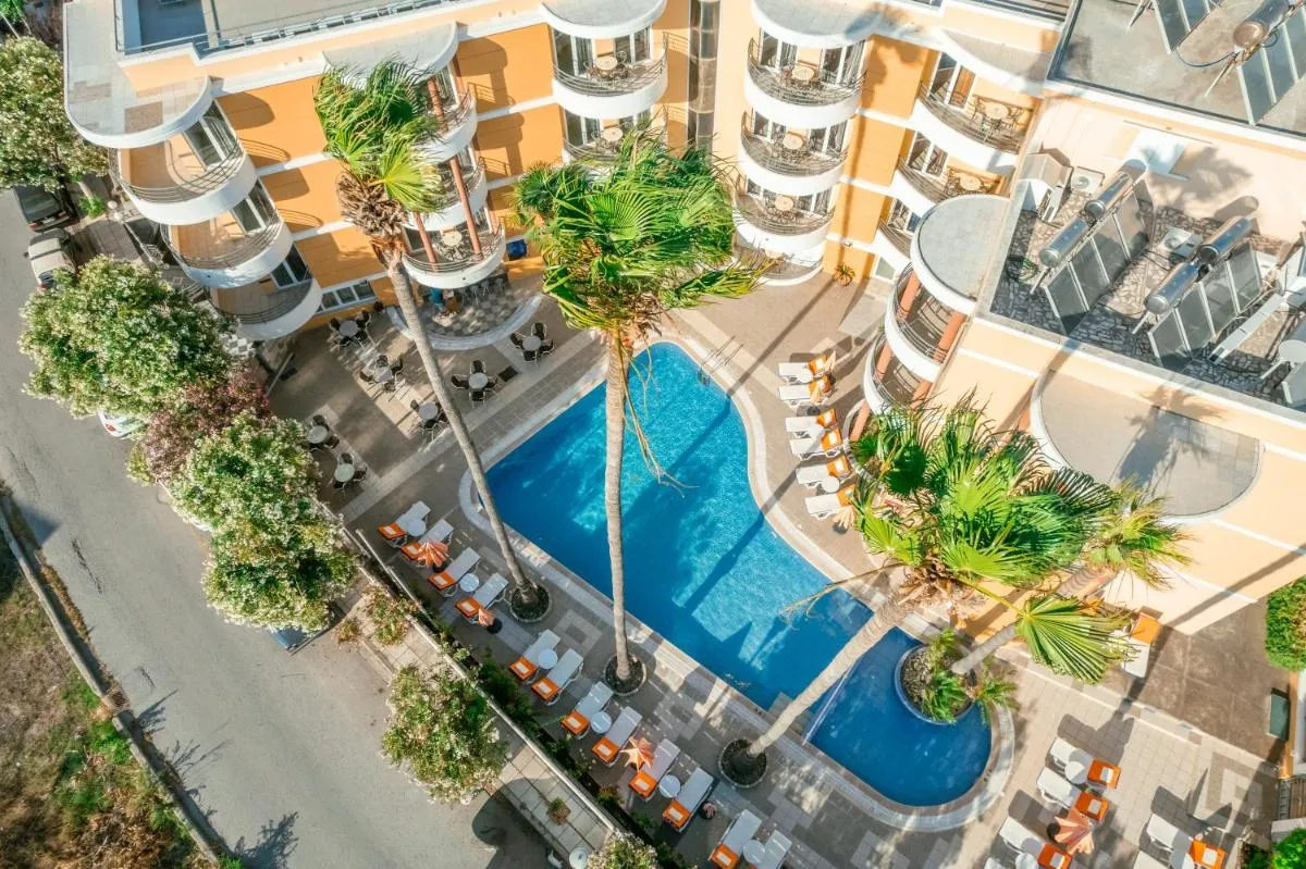 Image 2 of Kos City Apartments