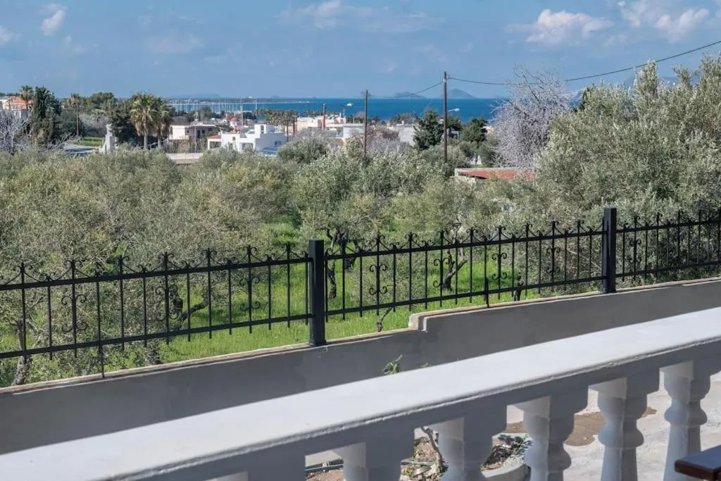 Image 5 of Kos Helios House