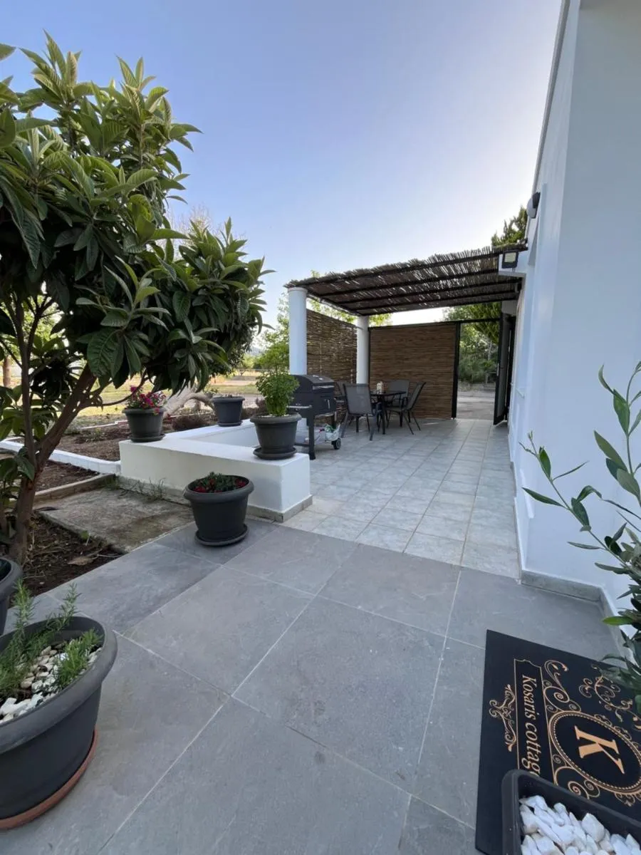 Image 3 of Kosaris Cottage