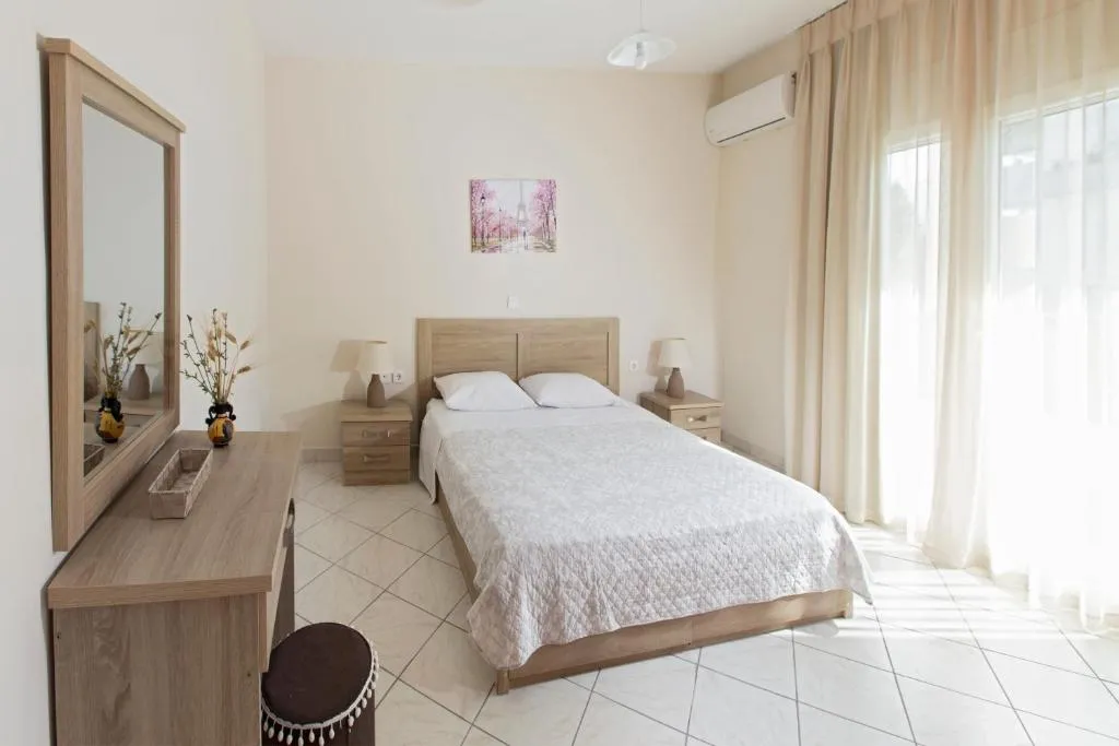 Image of Kostas 1
