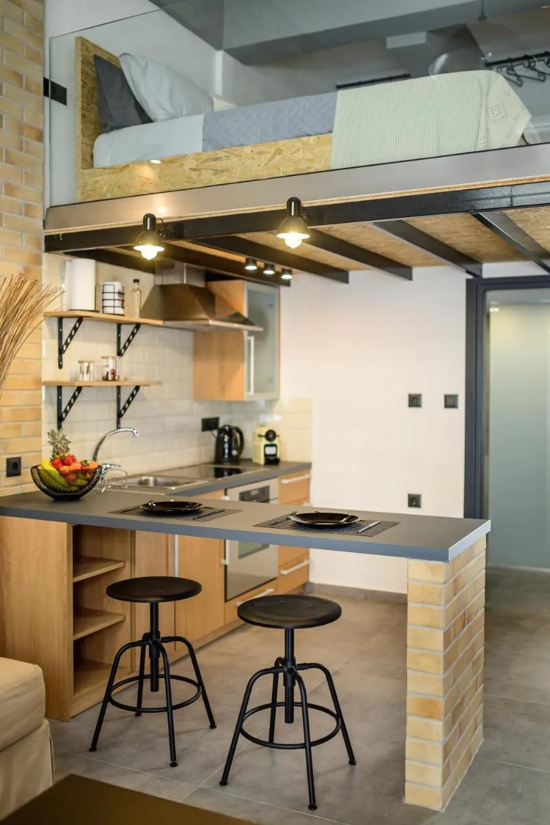 Image 3 of Loft 2