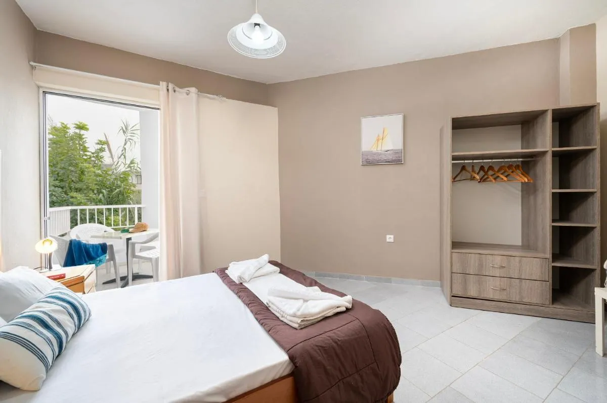 Image 6 of Manias Apartments