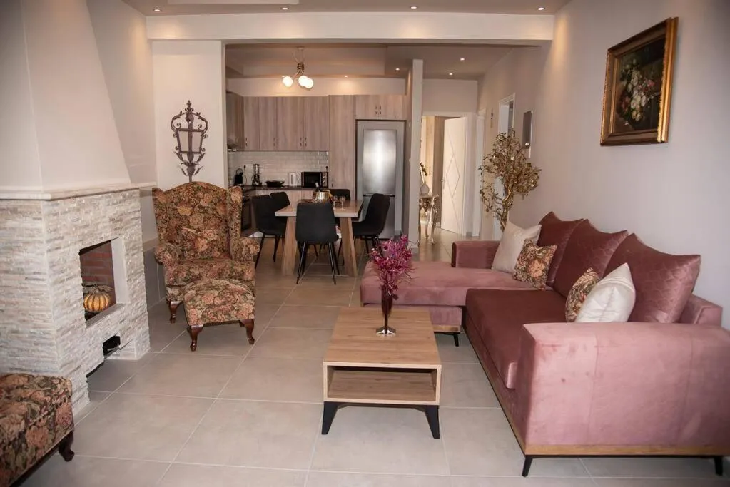 Image 1 of Mariangelas House