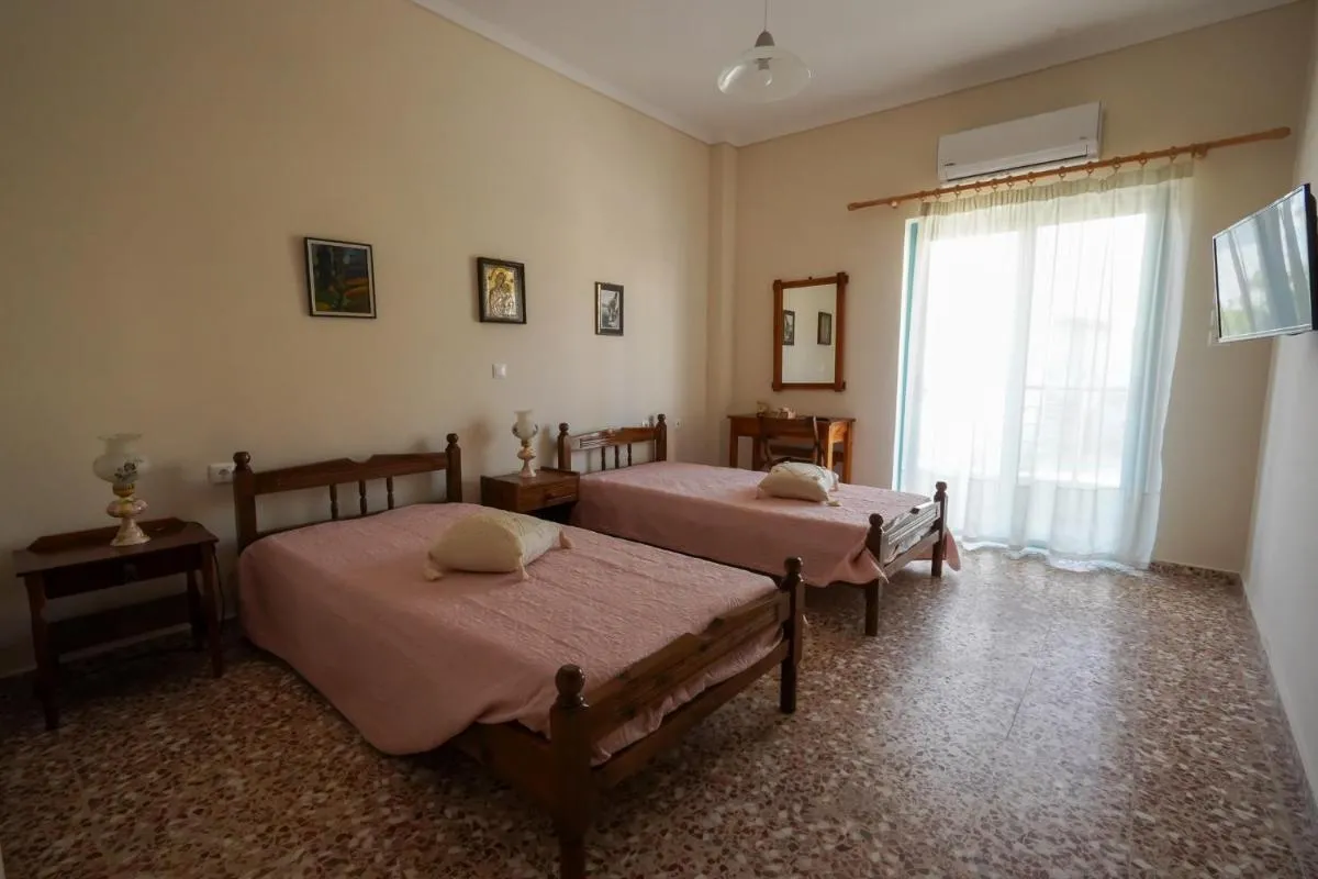 Image 4 of Meltemi House