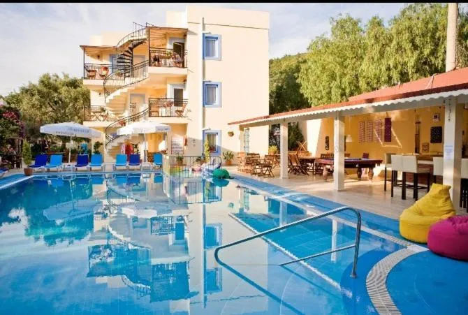 Image 6 of Merve Apartments, your home from home in central BODRUM, street cats frequent the property, not all apartments have balconies , ground floor have terrace with table and chairs