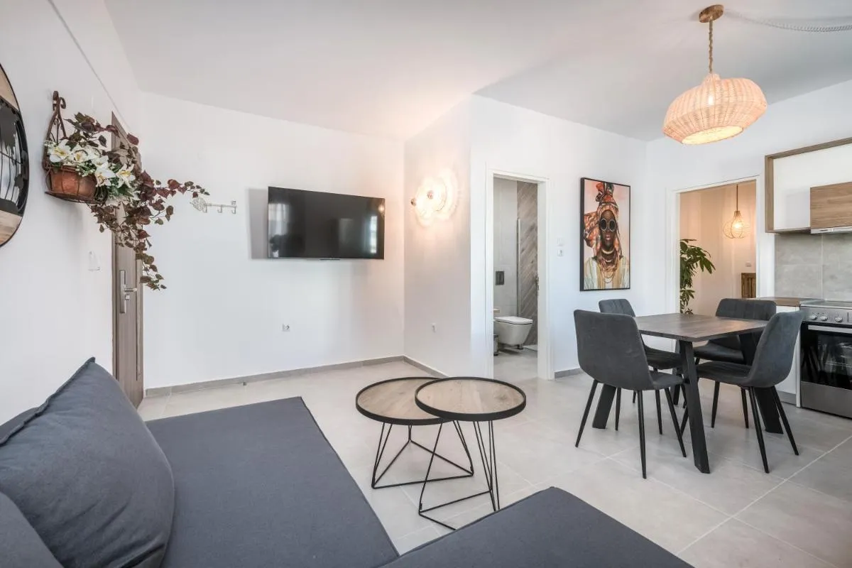 Image 5 of Nefeli’s Apartment