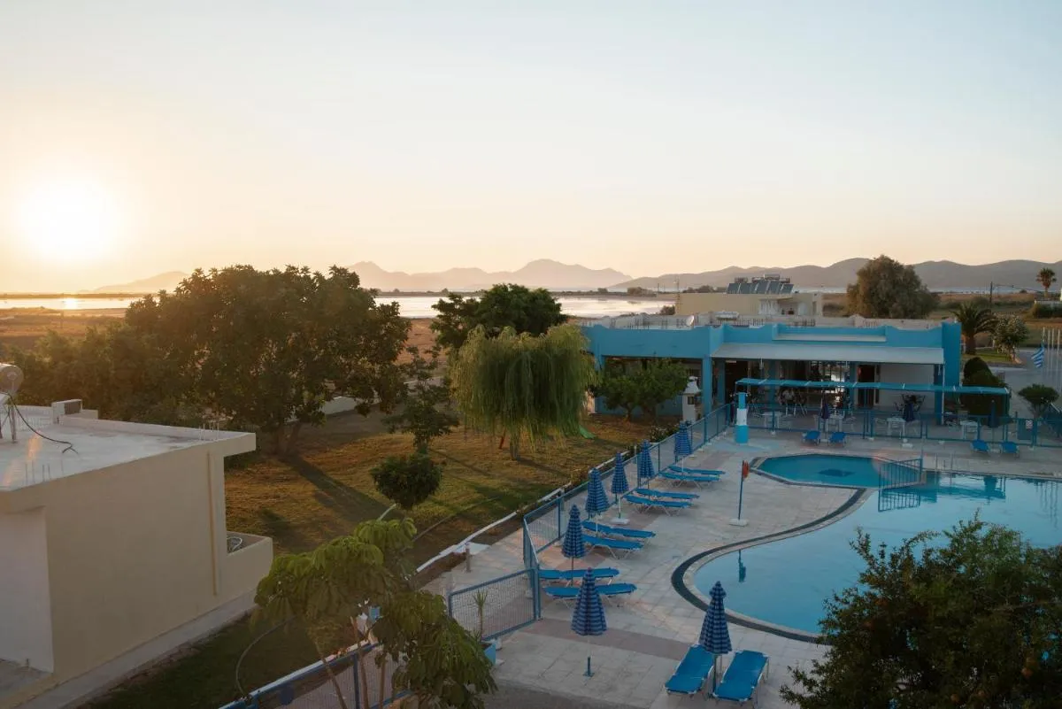 Image 2 of Oasis Tigaki
