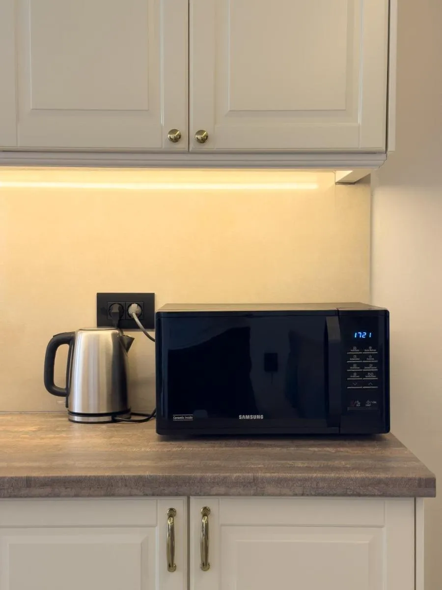 Image 5 of Old town luxury apartment 3
