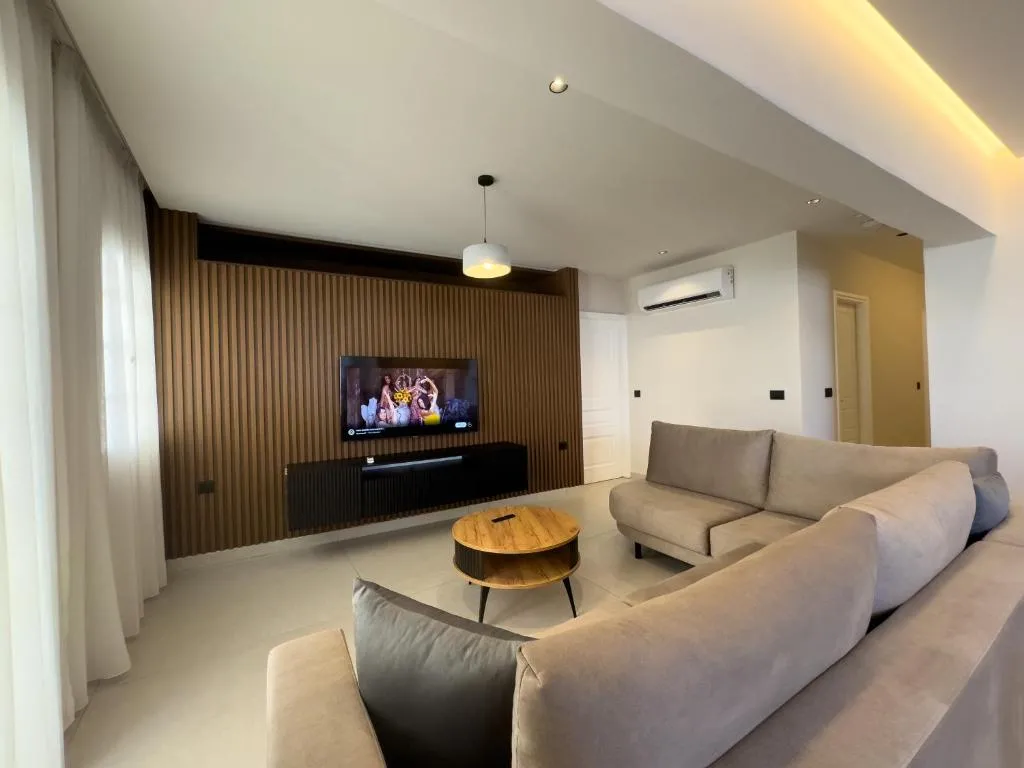 Image of Old town luxury apartment 3