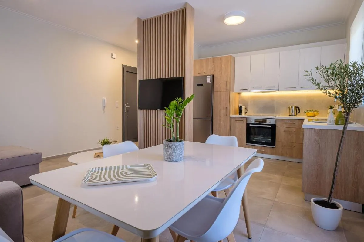 Image 4 of Olivo Home