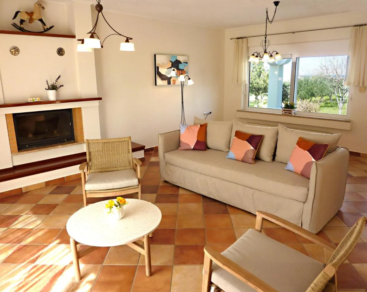 Image 4 of Panoramic Sea View Villa 4 Min to Beach