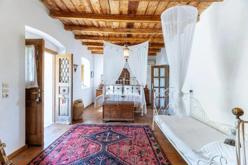 Image of Paradiso Vintage Villa: Traditional 1944 Gem