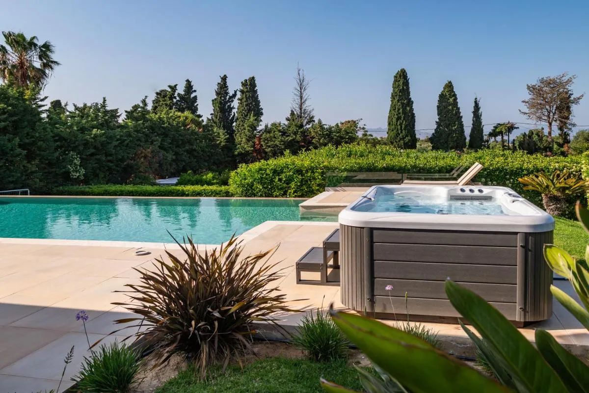 Image 2 of Phillyrėa Luxury Villas