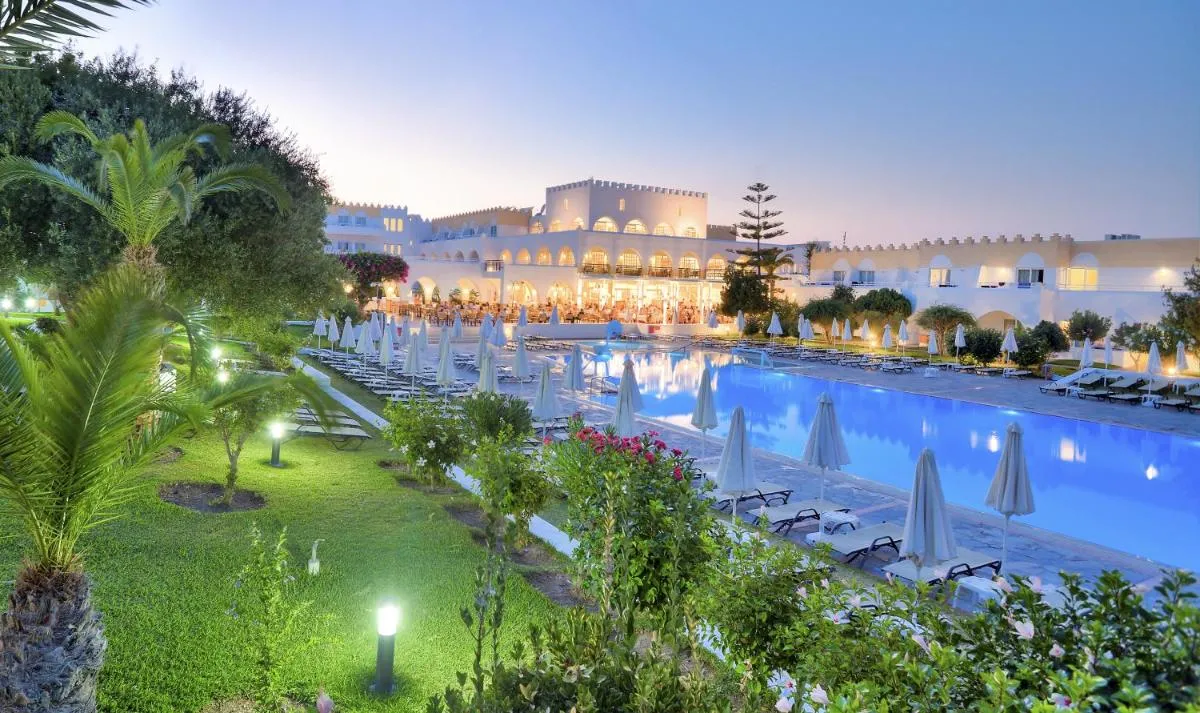 Image 1 of Platanista Hotel