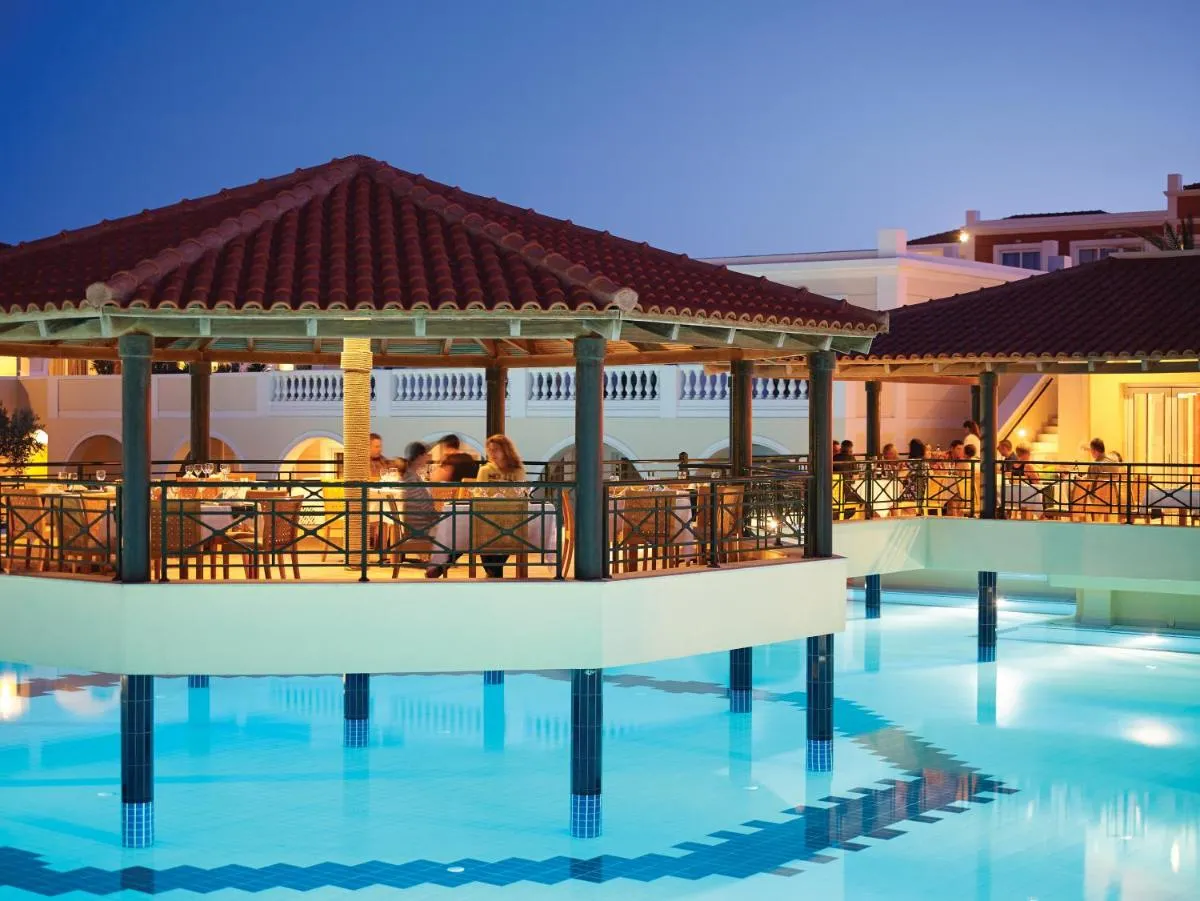 Image 3 of Porto Bello Royal