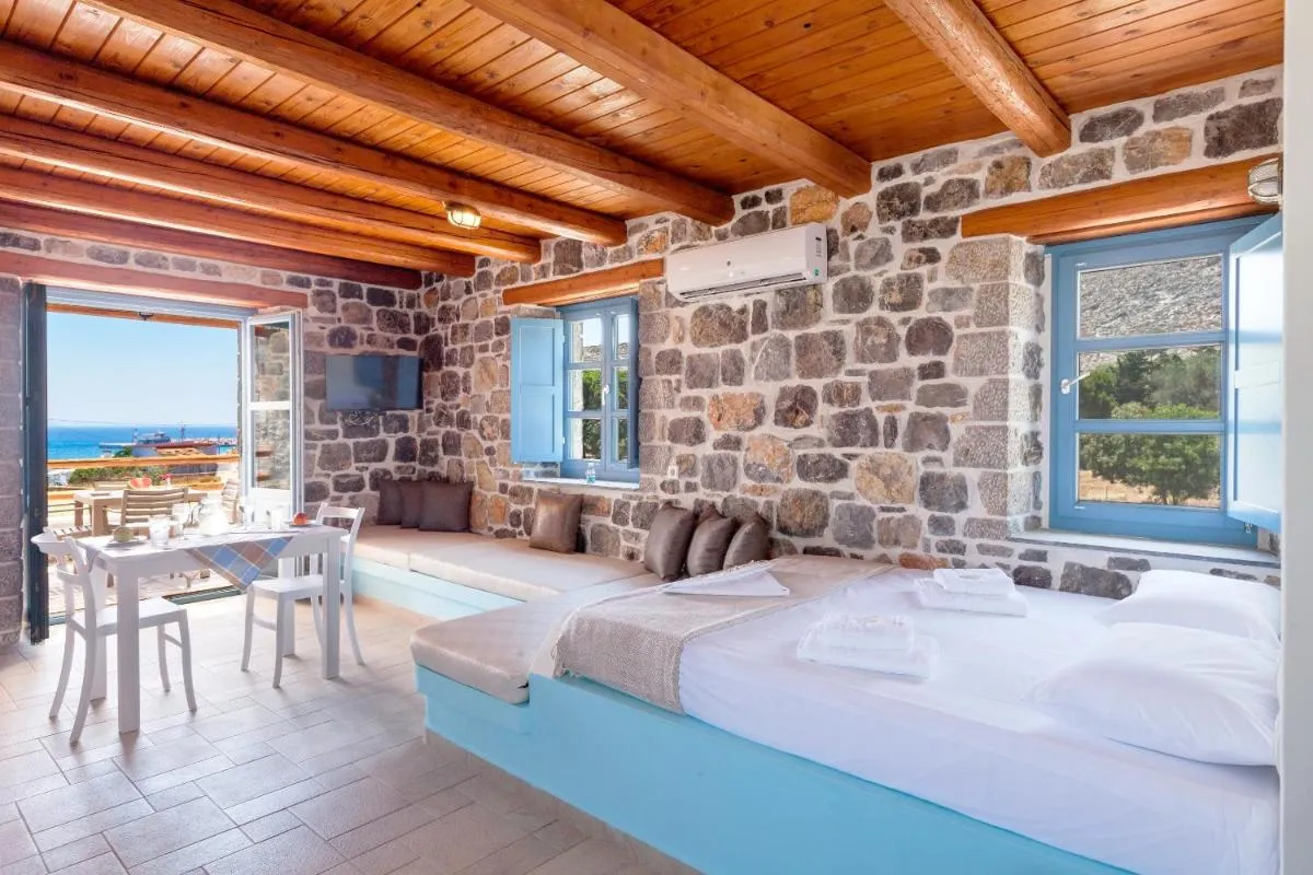 Image 4 of Pserimos Villas