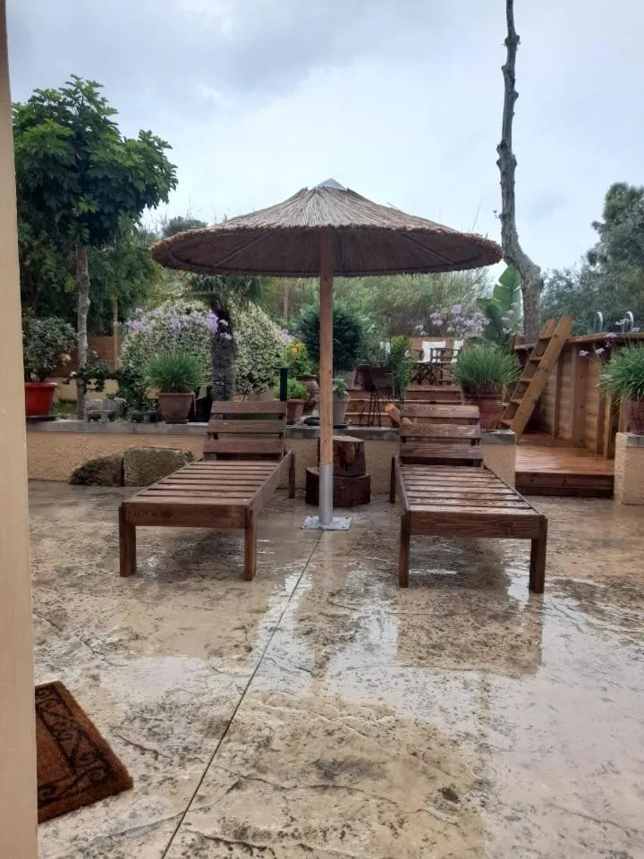Image 3 of Selana House with outdoor pool