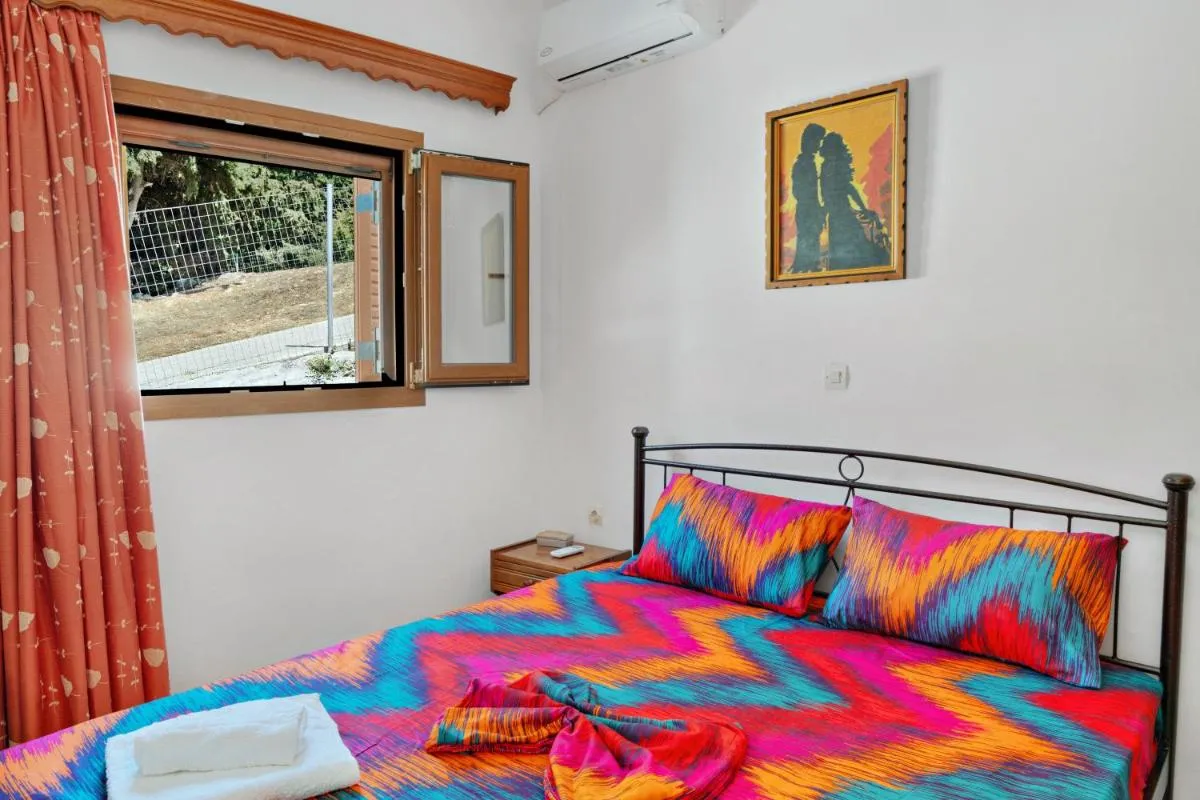 Image 6 of Serenity House