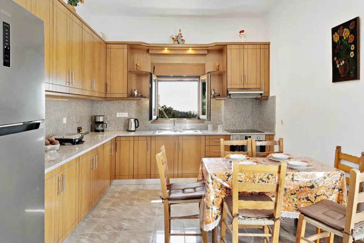 Image 4 of Serenity House