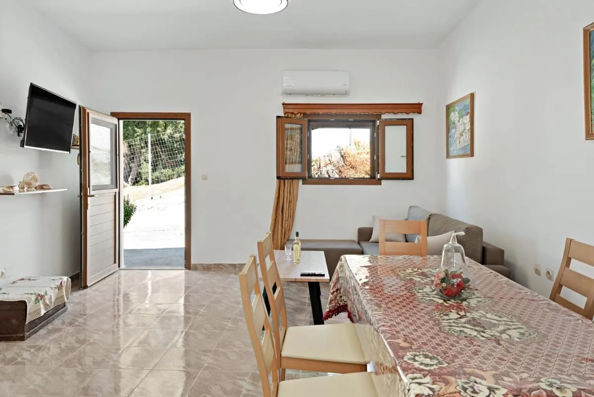 Image 2 of Serenity House