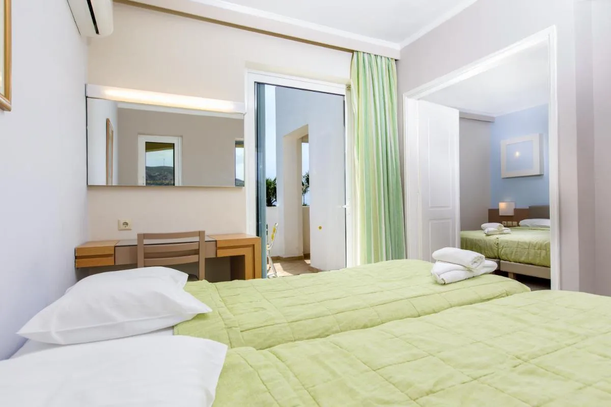 Image 2 of Sovereign Beach Hotel