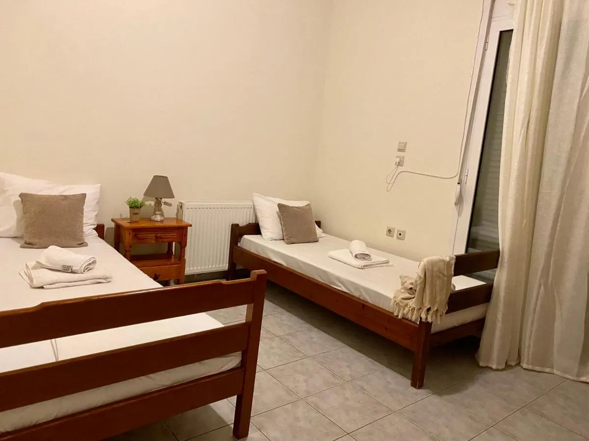 Image 6 of Spacious & Cozy Apartment, with big yard, in Kos