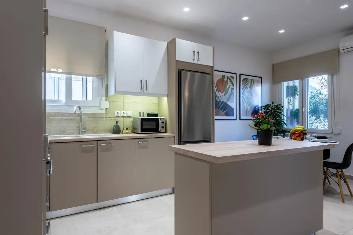 Image 6 of Spacious & Luxe 3BR Downtown 1min to Beach