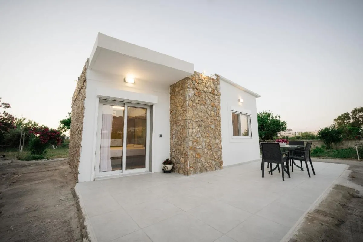 Image 4 of Stella’s Holiday House