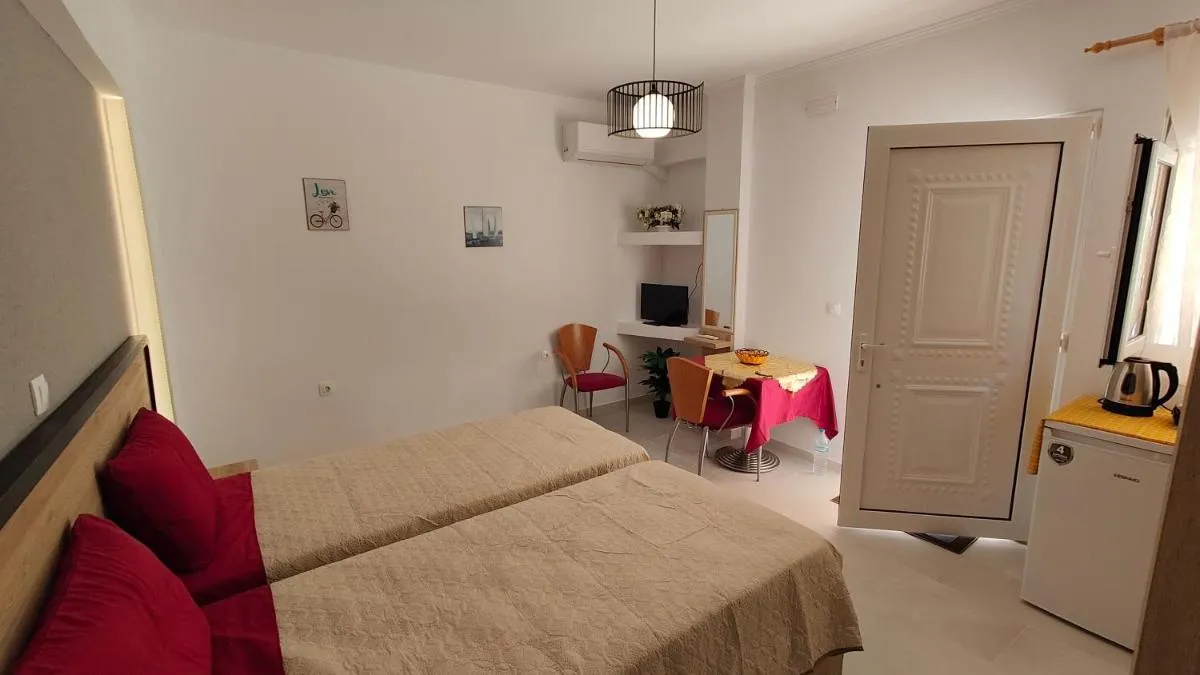 Image 1 of THE Apartment