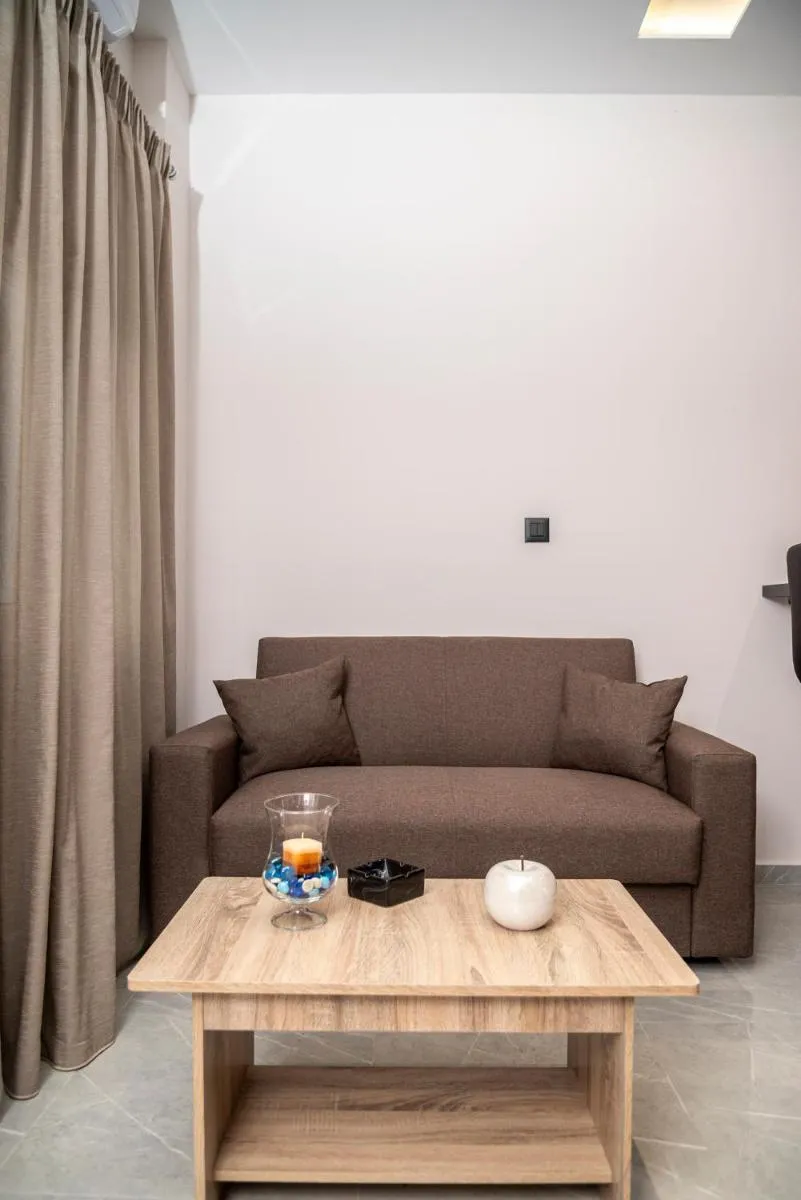 Image 6 of The Saltwater Suite 1Min Beach