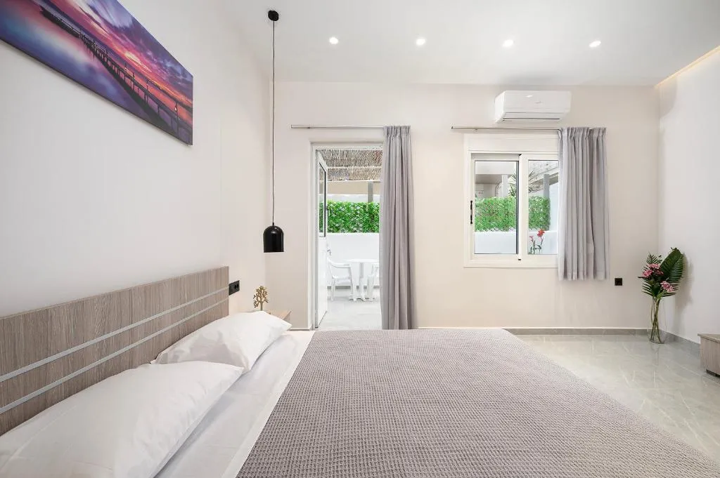 Image of The Saltwater Suite 1Min Beach