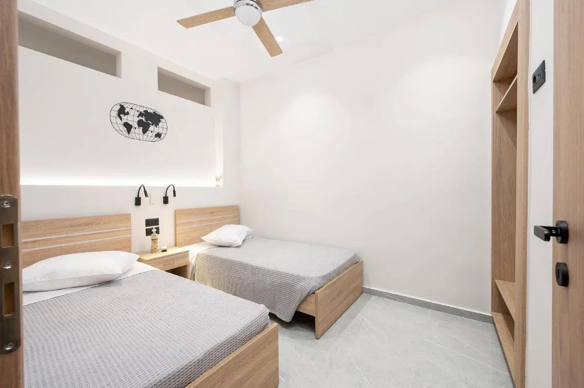 Image 5 of The Saltwater Suite 1Min Beach