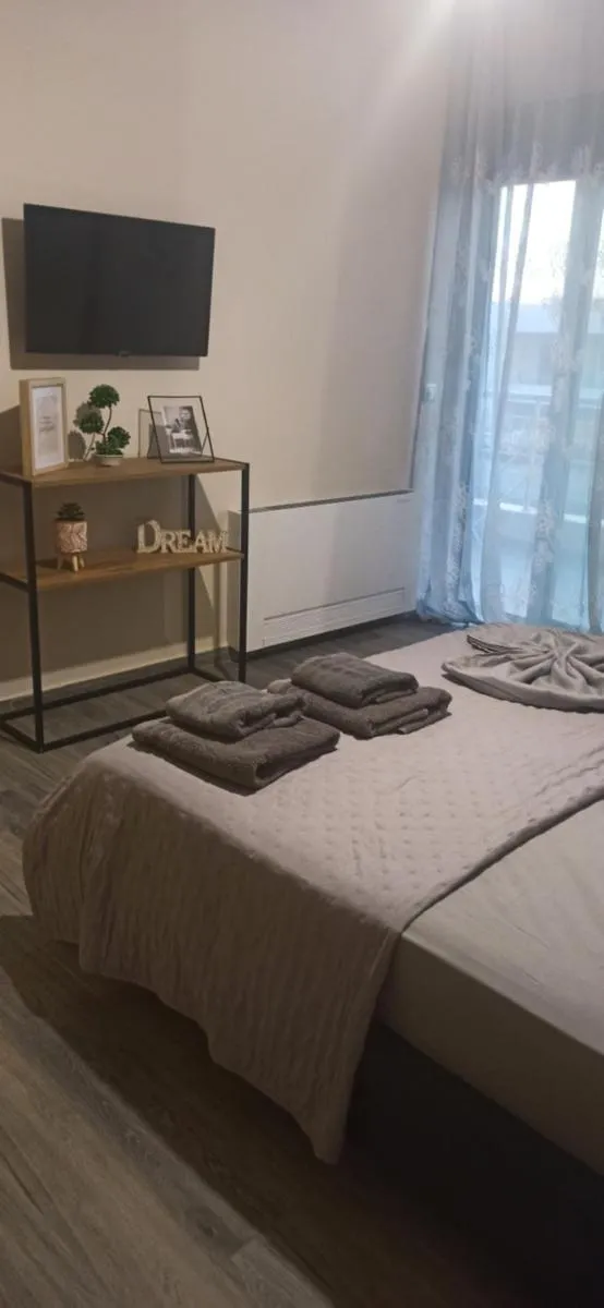 Image 1 of The Twins Apartment 1