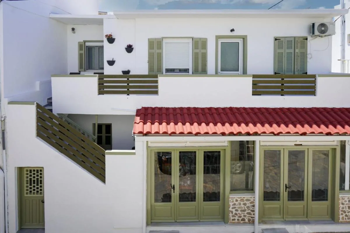 Image 5 of The blackbird house