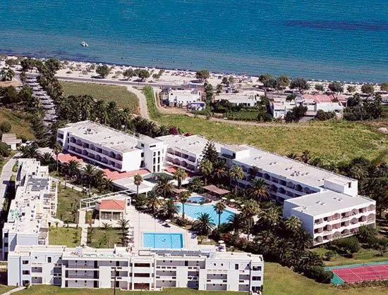Image 2 of Tigaki Beach Hotel