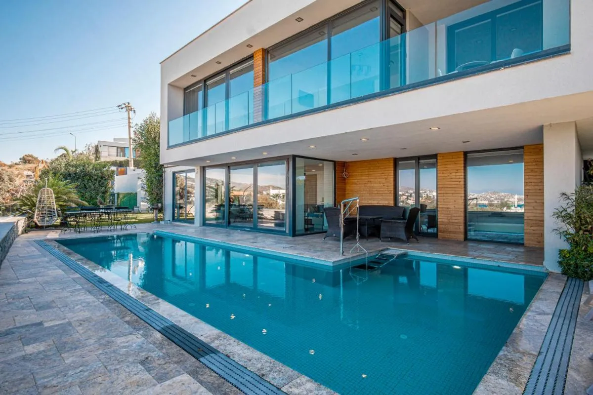 Image 1 of Villa Çimentepe by Çimentepe Residence Deluxe