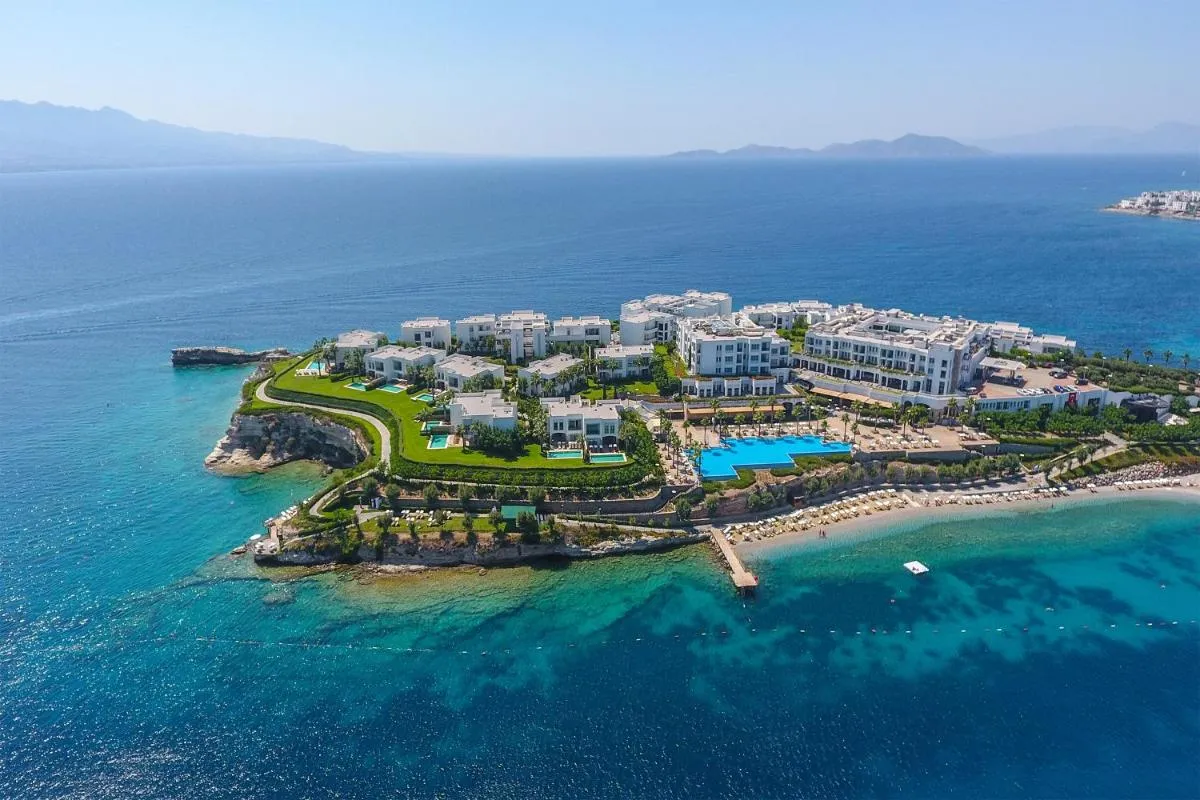 Image 1 of Xanadu Island