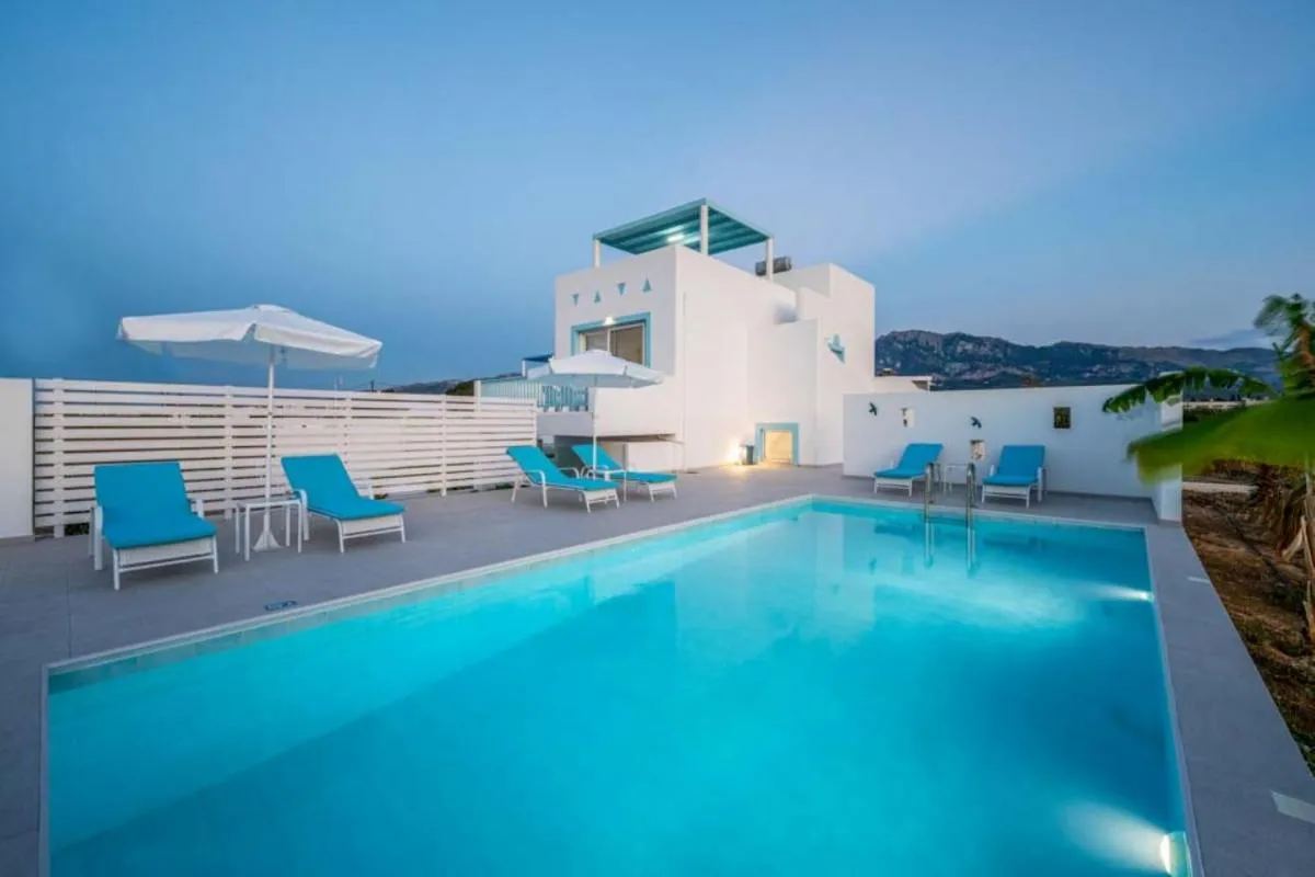 Image 6 of Xenos Villa 6 with a Private pool near the sea