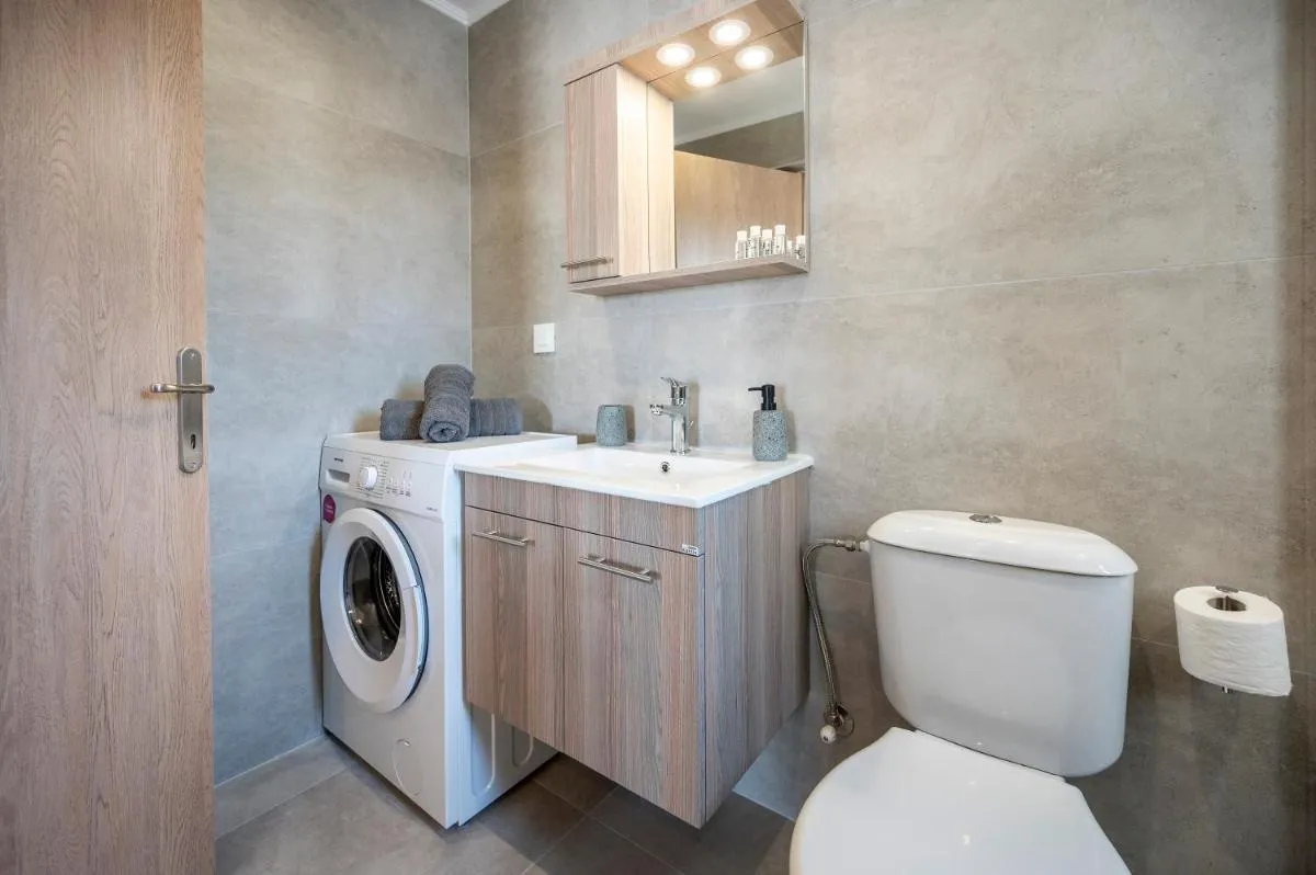 Image 4 of studio roof apartment KosHomes 1